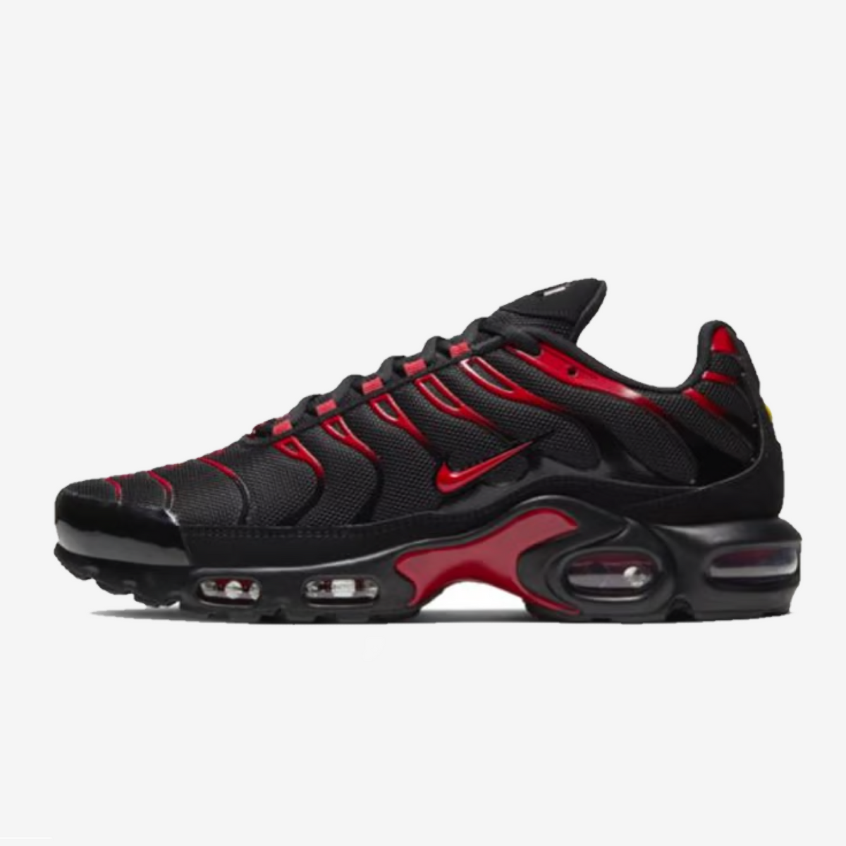Nike Air Max Plus Bred - KICKSLOCKERS