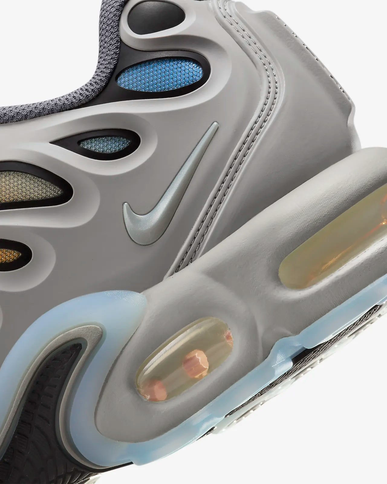 Nike Air Max Plus Drift - “Light Smoke Grey/Light Armory Blue/Sail” Code - 359