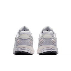 Nike zoom vomero 5 “triple white”