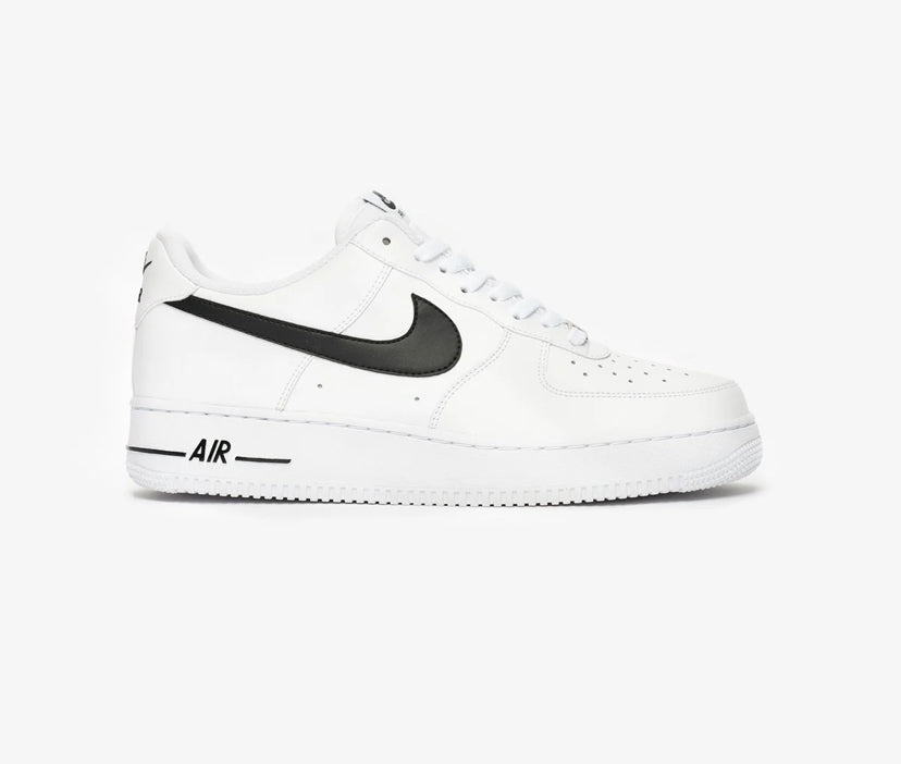 Nike Air Force 1 '07 - White/Black Code - 180