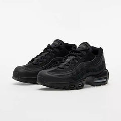 Nike air max 95 “triple black”