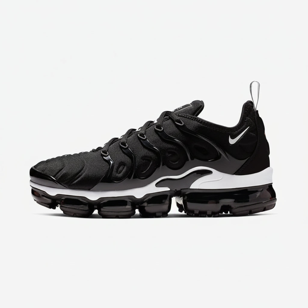 Nike Air VaporMax Plus Overbranding Black